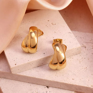 Saint & Main - Cross Earrings - Rose and Vine Florals