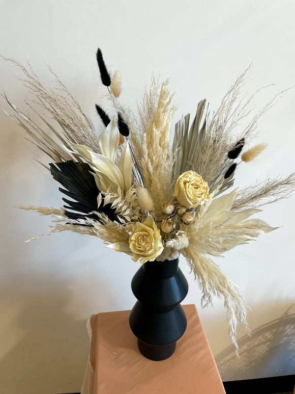 Neutral and Black Dried Arrangement - Rose and Vine Florals